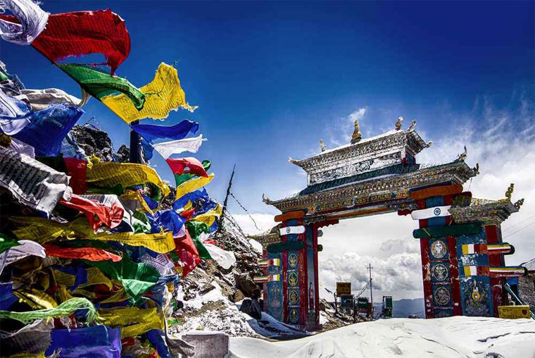 Happy Vacation - Beauty of Sikkim is absolutely breathtaking, Best Sikkim Travel Agent for your need call: +918927840697, Sikkim Travel Packages from Happy Vacation at very low and reasonable cost